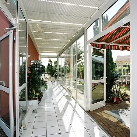 Otel Restaurant La Tour Romaine - Haguenau - Strasbourg Nord Schweighouse-sur-Moder