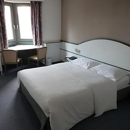 Hotel Restaurant La Tour Romaine - Haguenau - Strasbourg Nord 3* Schweighouse-sur-Moder