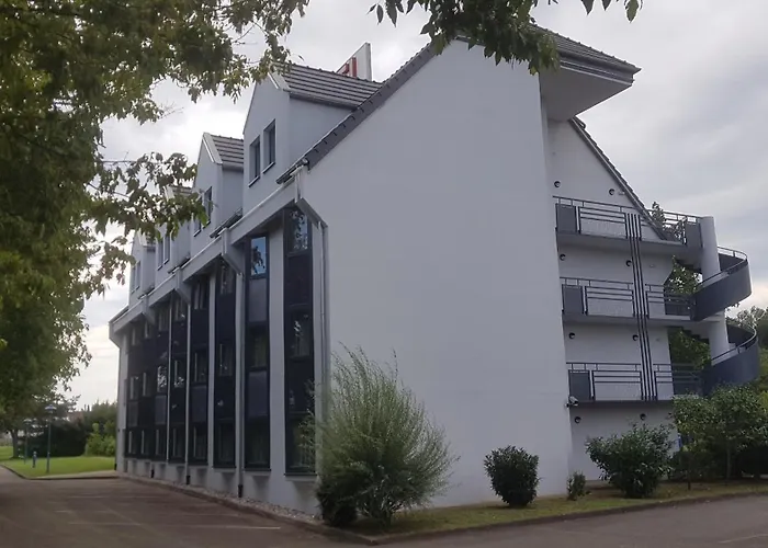 Szálloda Restaurant La Tour Romaine - Haguenau - Strasbourg Nord 3*