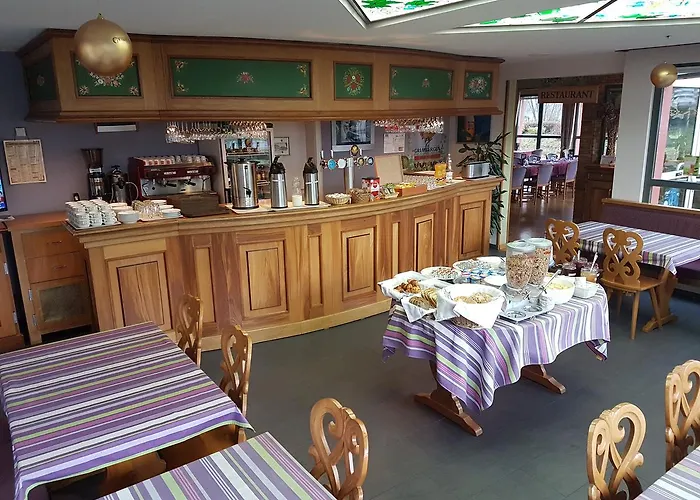 호텔 Restaurant La Tour Romaine - Haguenau - Strasbourg Nord
