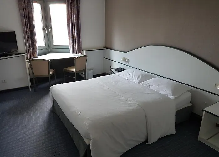 Restaurant La Tour Romaine - Haguenau - Strasbourg Nord 3* Schweighouse-sur-Moder