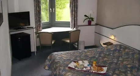 环罗曼 - 阿格诺 - 斯特拉斯堡北餐厅酒店 3*